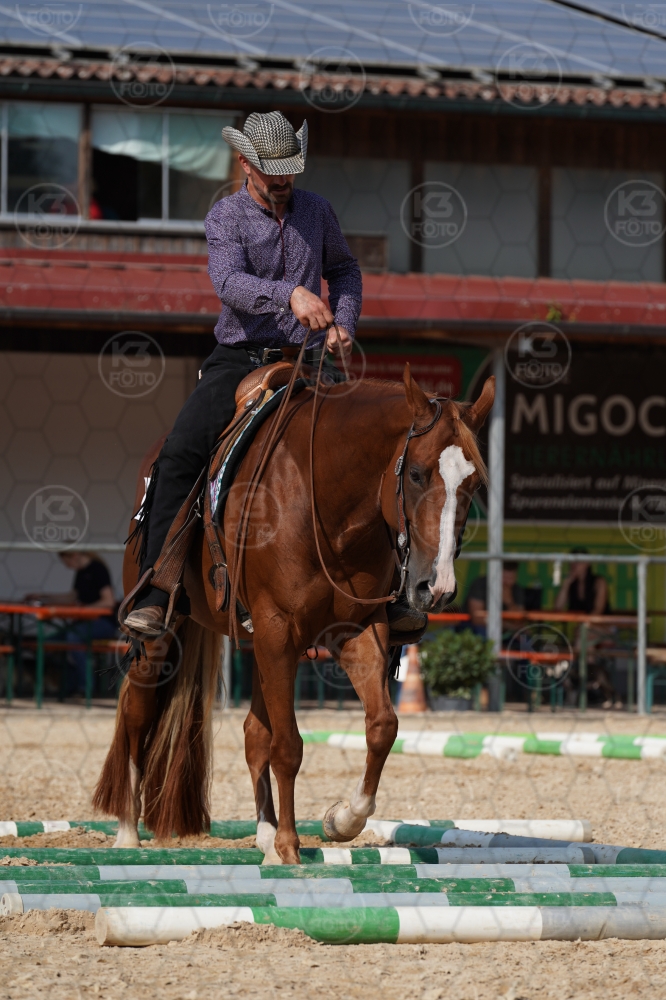 s_A9_01217.jpg
